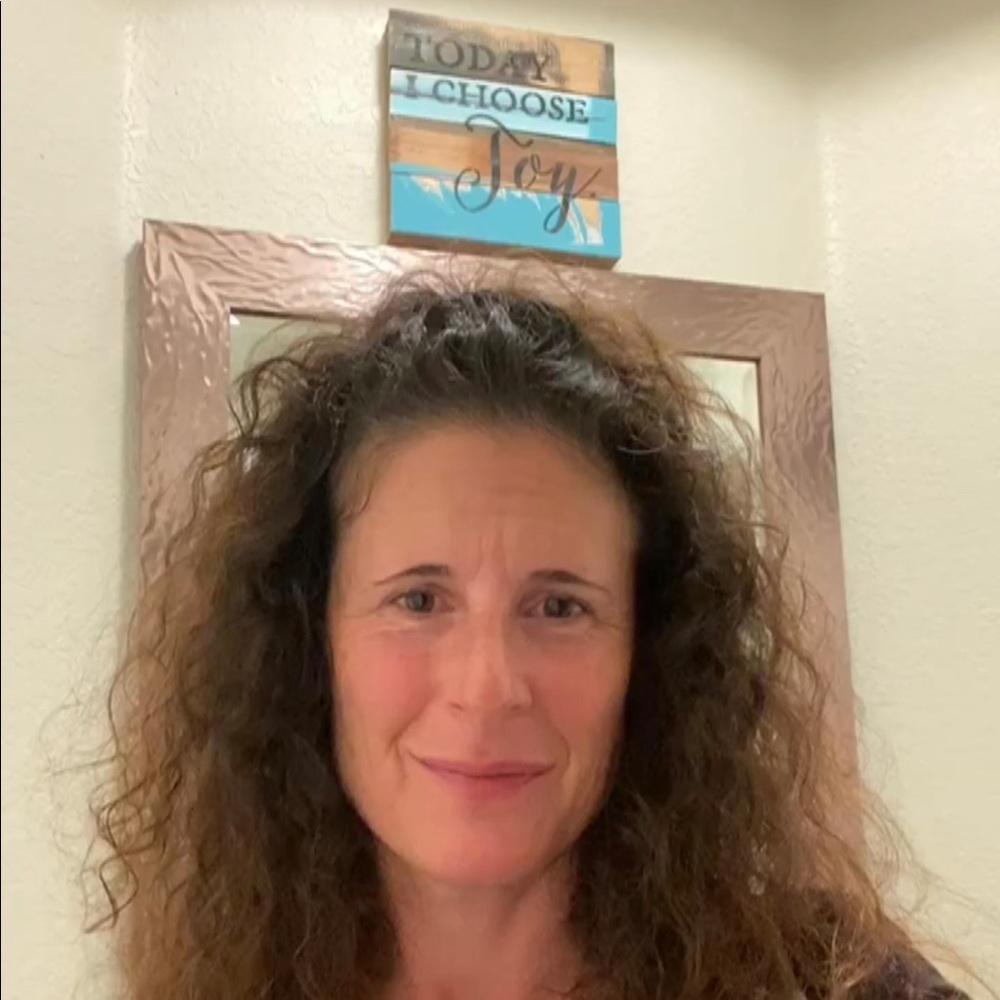 Meet your Posher, Michele